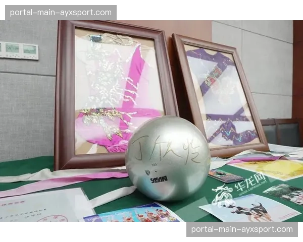 体育艺术与数字藏品展览通过互动平台举办，拓展体育文化传播形式。